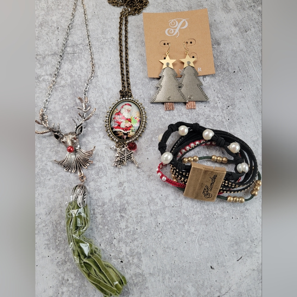 Plunder Christmas Statement Jewelry Lot